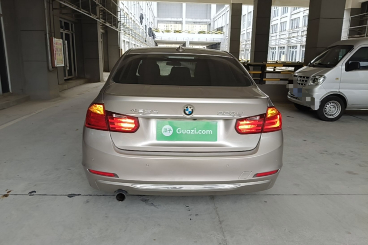 BMW 3 Series 2015 #6 BMW 3 Series 2015 car image #6