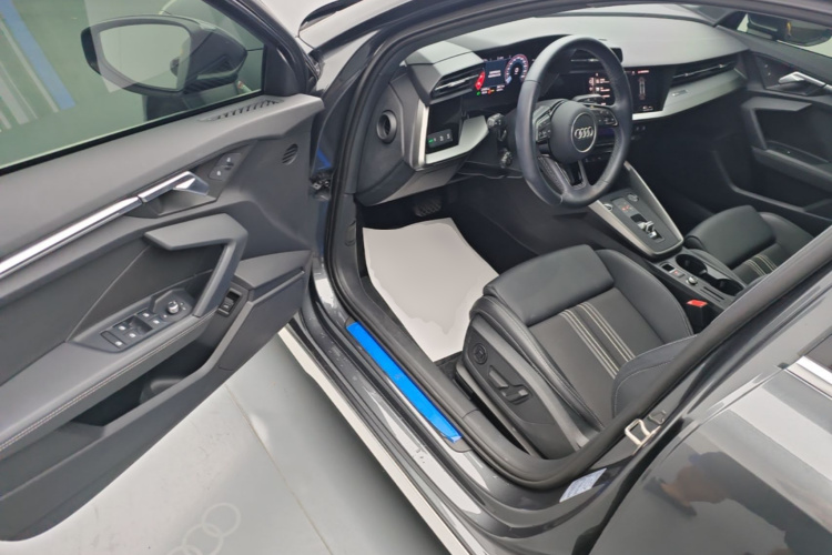 Audi A3 2024 immagine di auto #16