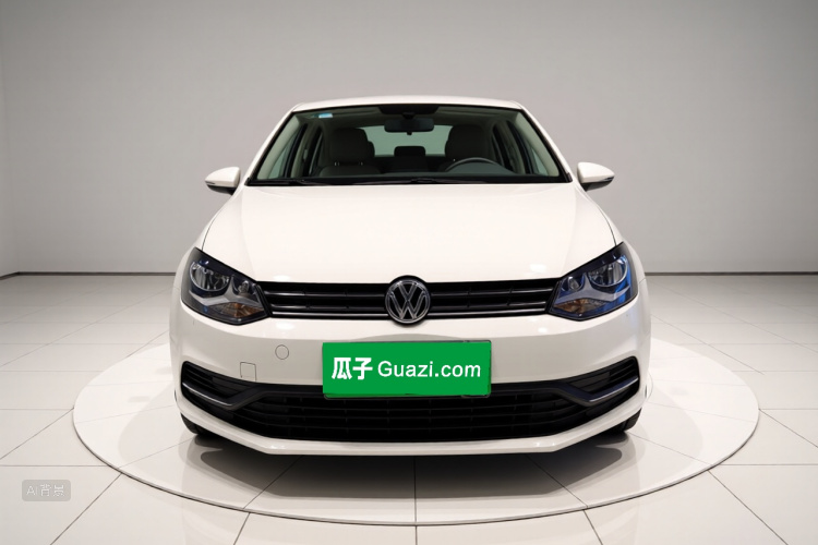 Volkswagen Polo 2018 car image #3