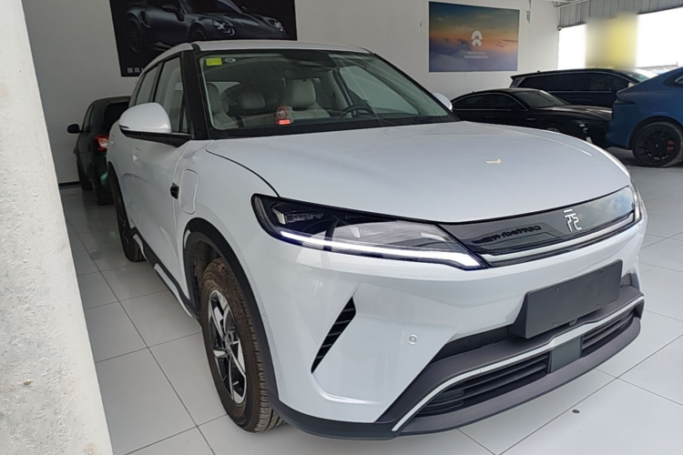 BYD YuanUP 2026 car image #4