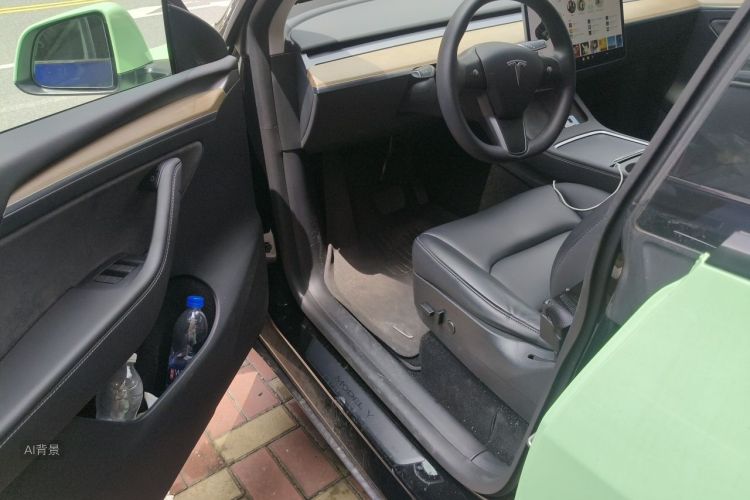 Tesla Model Y 2021 #18 Tesla Model Y 2021 car image #18