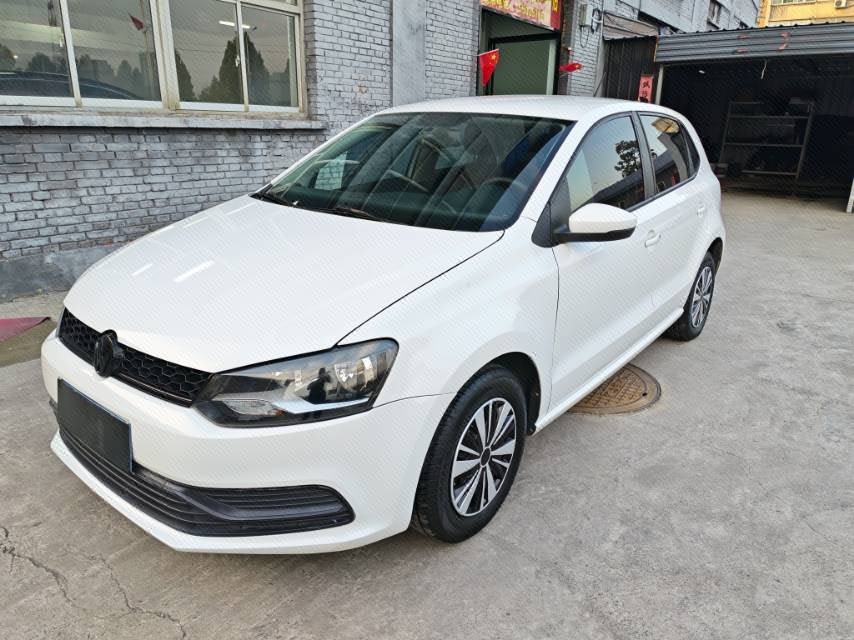 Volkswagen Polo 2016 Volkswagen Polo 2016 car image