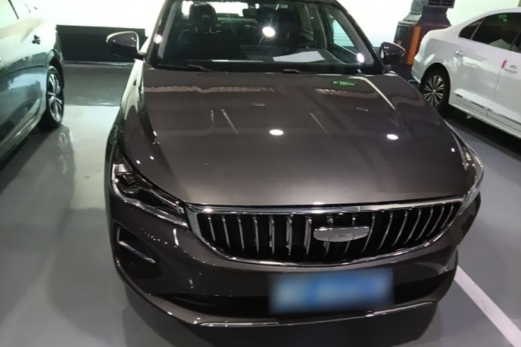 GEELY Emgrand 2025 car image #3