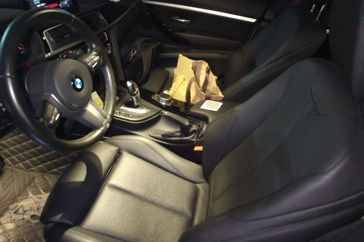 BMW 3 Series GT 2020 car image #17