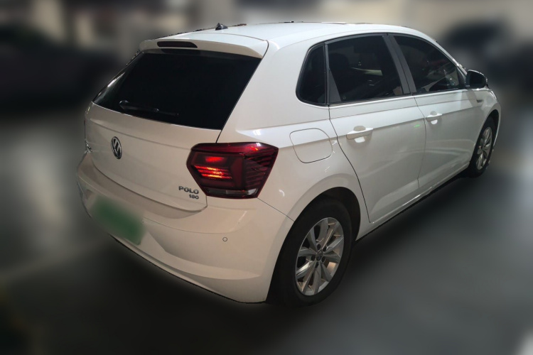 Volkswagen Polo 2019 car image #5