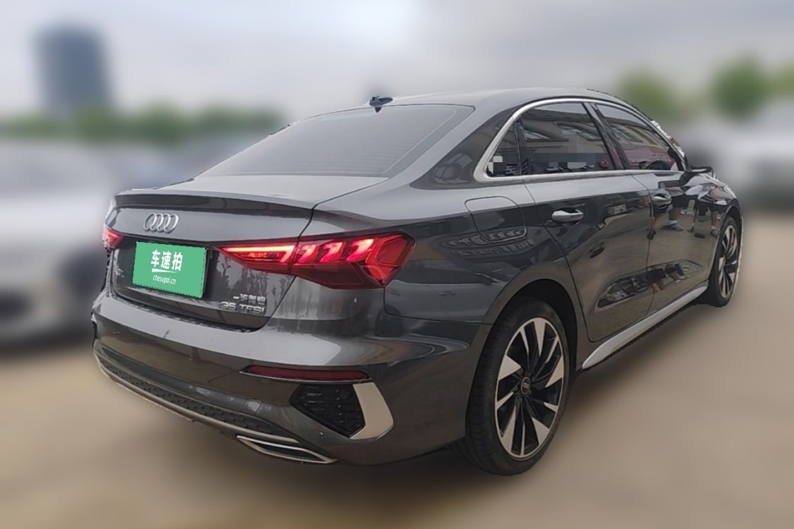 Audi A3 2023 immagine di auto #4