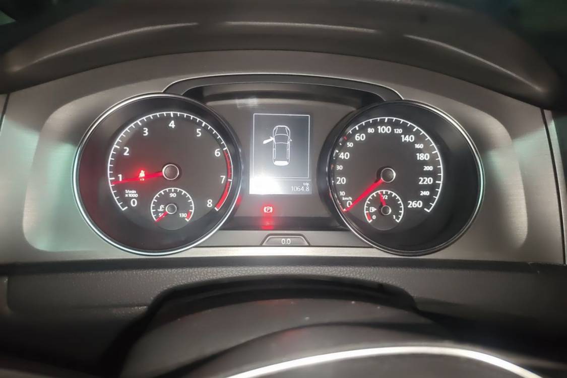Volkswagen Golf 2014 immagine di auto #24