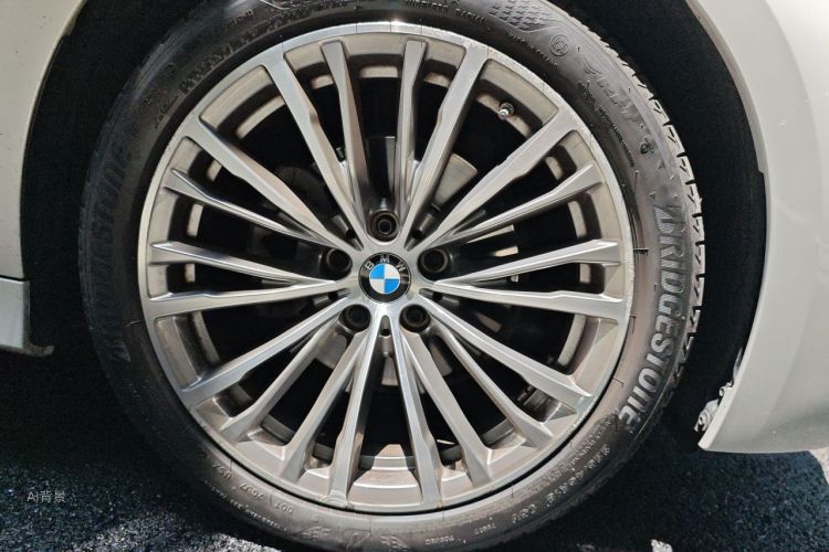 BMW 3 Series 2021 #9 BMW 3 Series 2021 car image #9