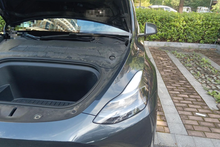 Tesla Model Y 2024 #23 Tesla Model Y 2024 car image #23