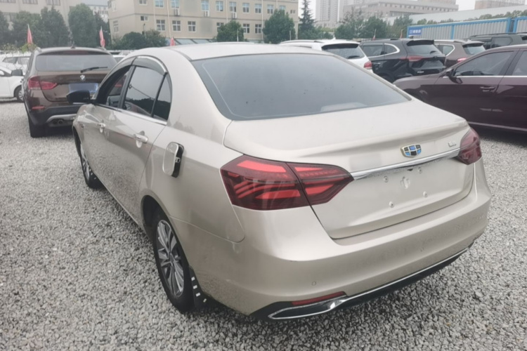 GEELY Emgrand 2019 #7 GEELY Emgrand 2019 car image #7