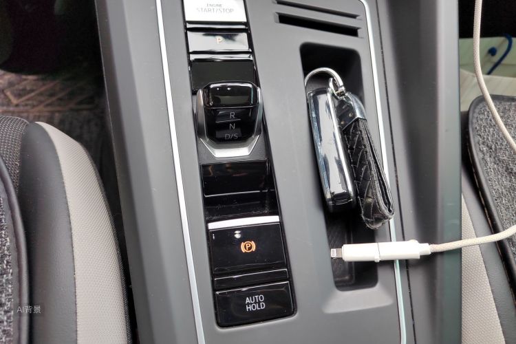 Volkswagen Golf 2022 immagine di auto #16