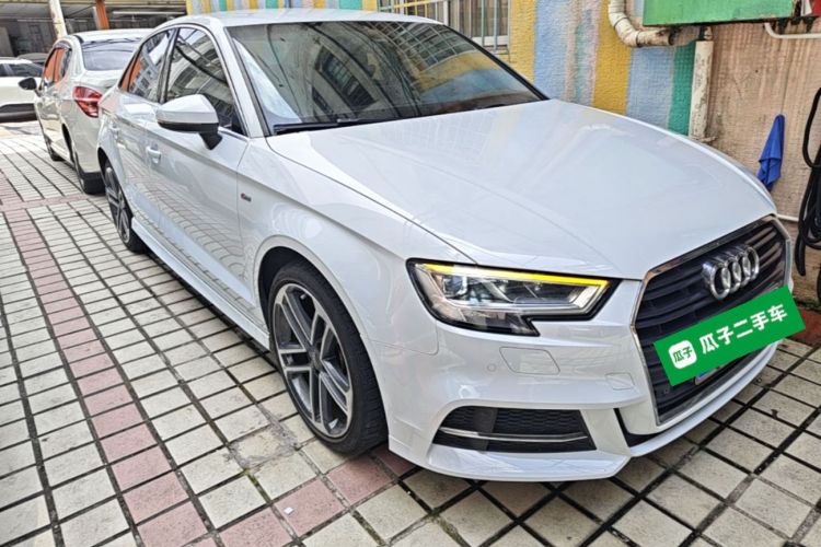 Audi A3 2018 immagine di auto #6