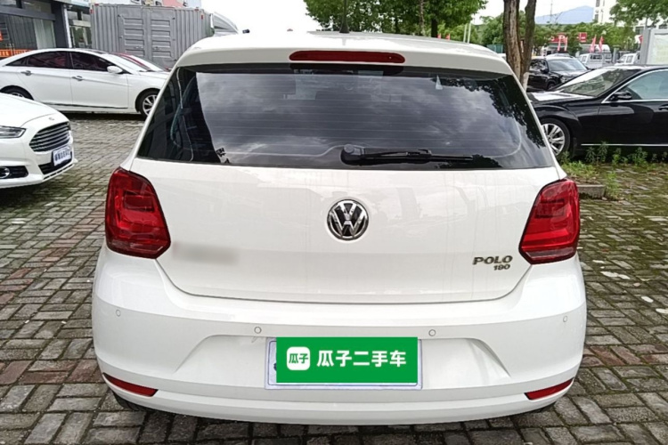 Volkswagen Polo 2016 car image #6