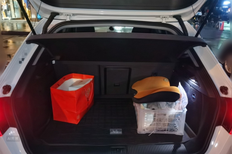 Audi A3 2018 car image #16