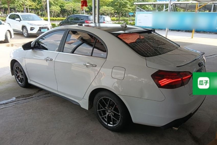GEELY Emgrand 2018 #5 GEELY Emgrand 2018 car image #5