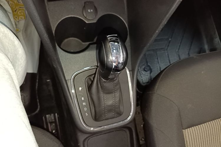 Volkswagen Polo 2018 #14 Volkswagen Polo 2018 car image #14