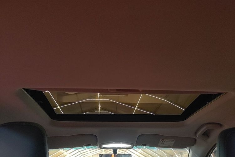 GEELY Emgrand S 2021 car image #17