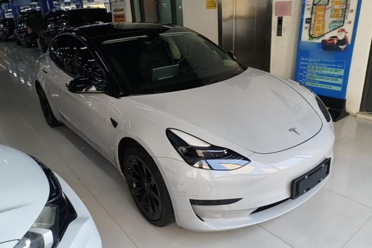 Tesla Model 3 2022 #4 Tesla Model 3 2022 immagine di auto #4