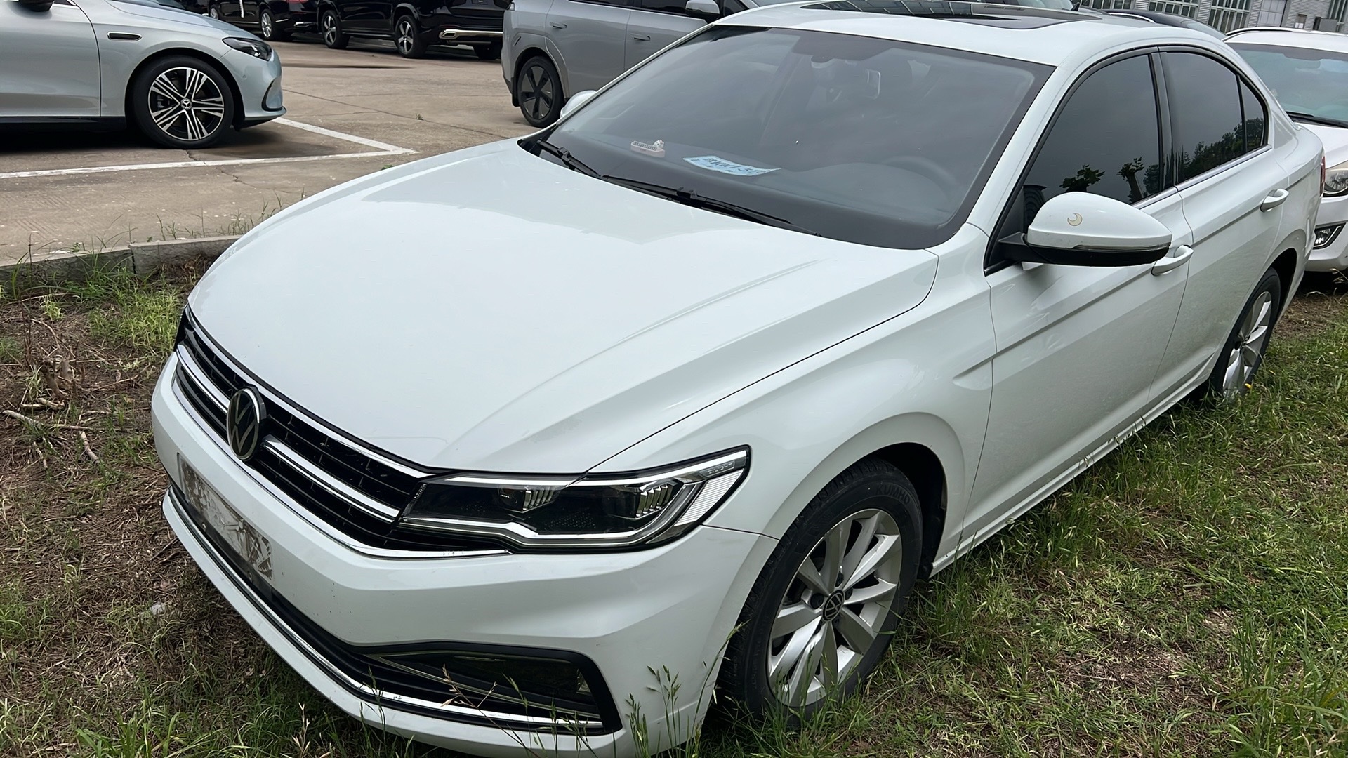 Volkswagen Bora 2021 car image 