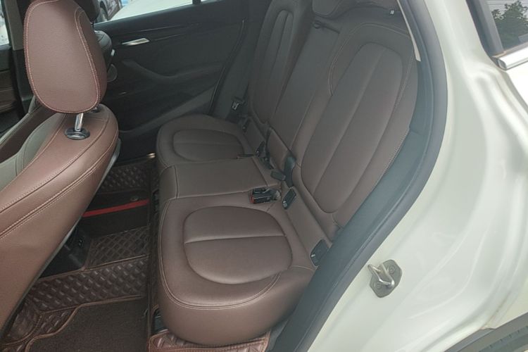 BMW X1 2021 car image #17