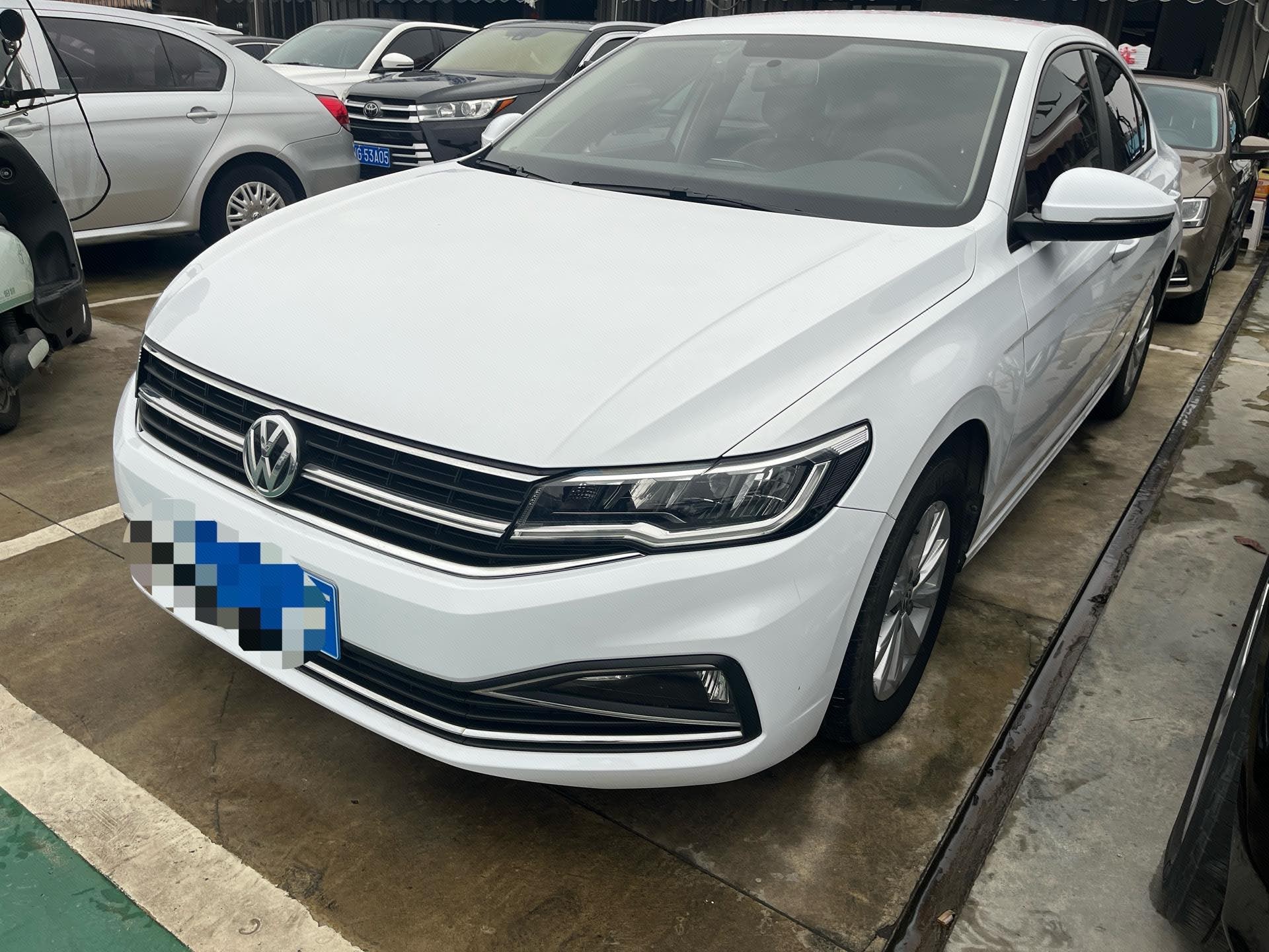 Volkswagen Bora 2019 car image 