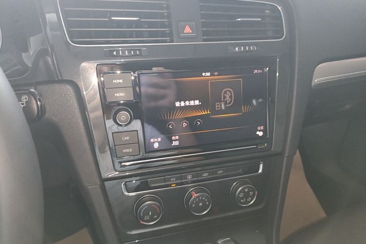 Volkswagen Golf 2019 #13 Volkswagen Golf 2019 car image #13