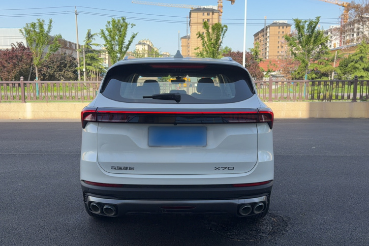 Jetour X70 PLUS 2021 #6 Jetour X70 PLUS 2021 car image #6