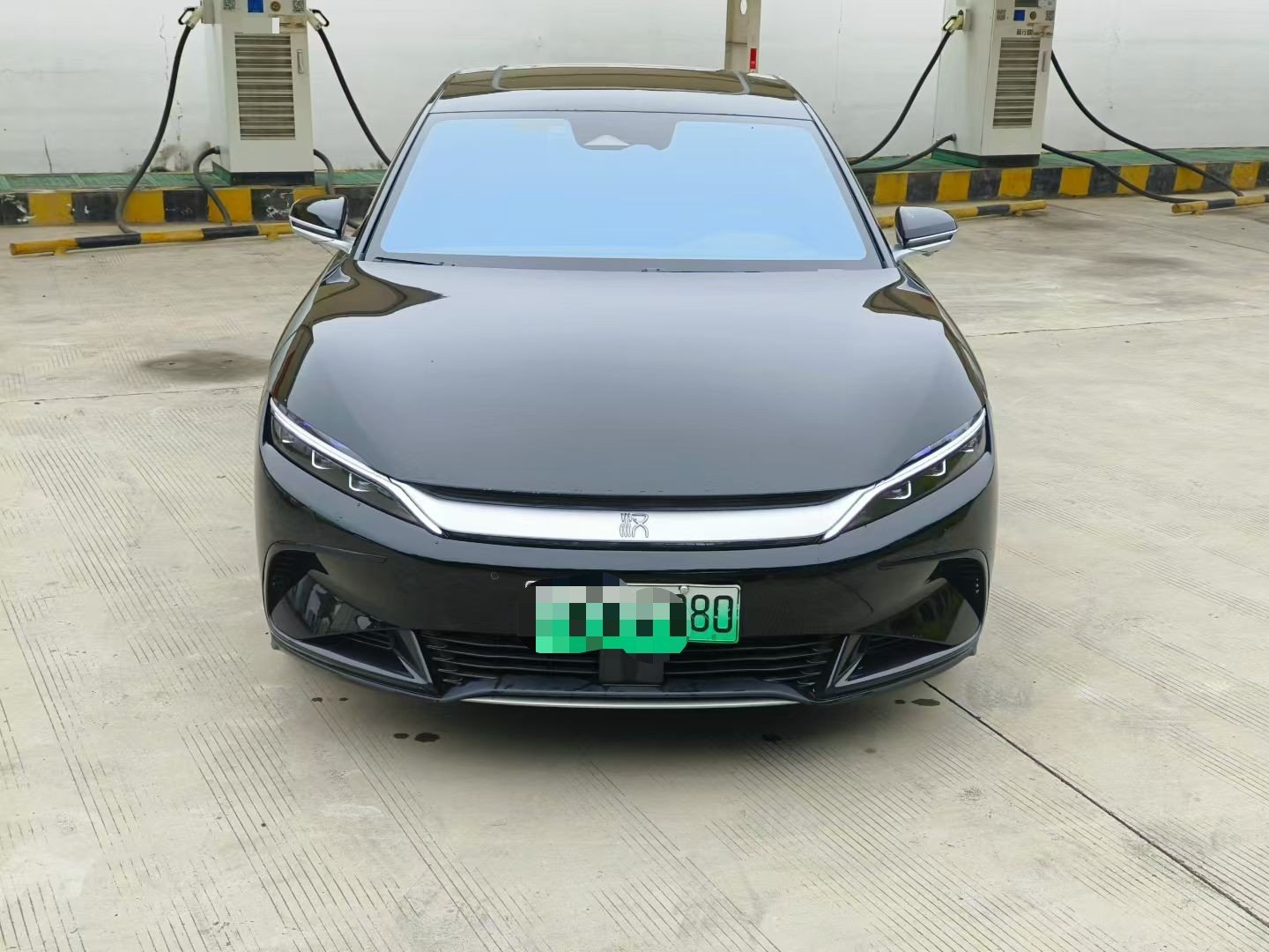 BYD Han 2024 car image #2