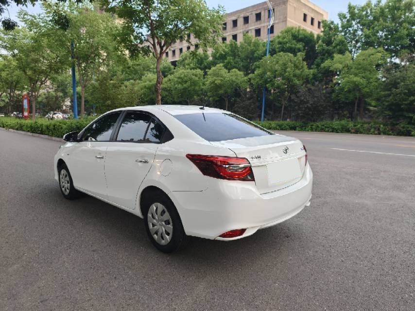 Toyota Vios 2023 imagen de coche #5