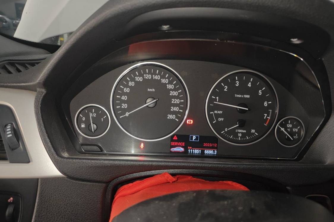 BMW 3 Series 2014 #24 BMW 3 Series 2014 изображение автомобиля #24