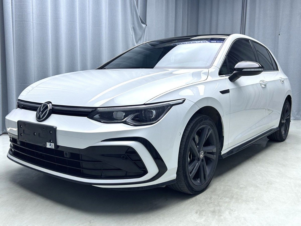 Volkswagen Golf 2022 car image 