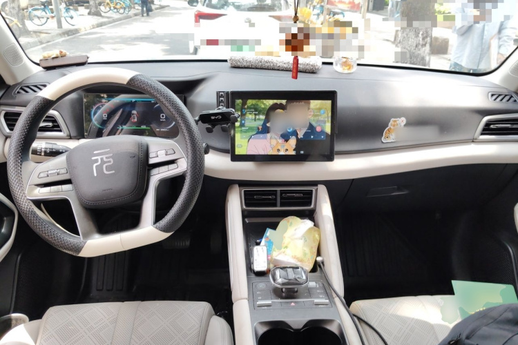 BYD YuanUP 2024 #7 BYD YuanUP 2024 car image #7