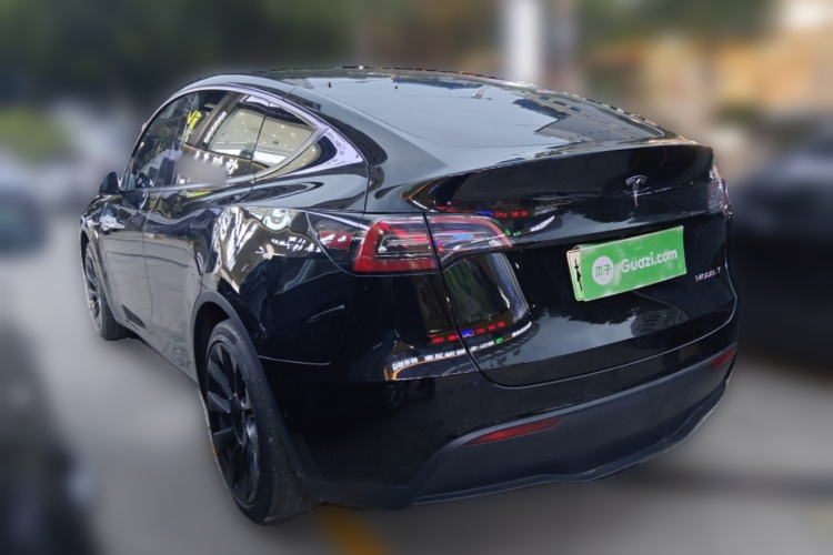 Tesla Model Y 2022 #5 Tesla Model Y 2022 immagine di auto #5