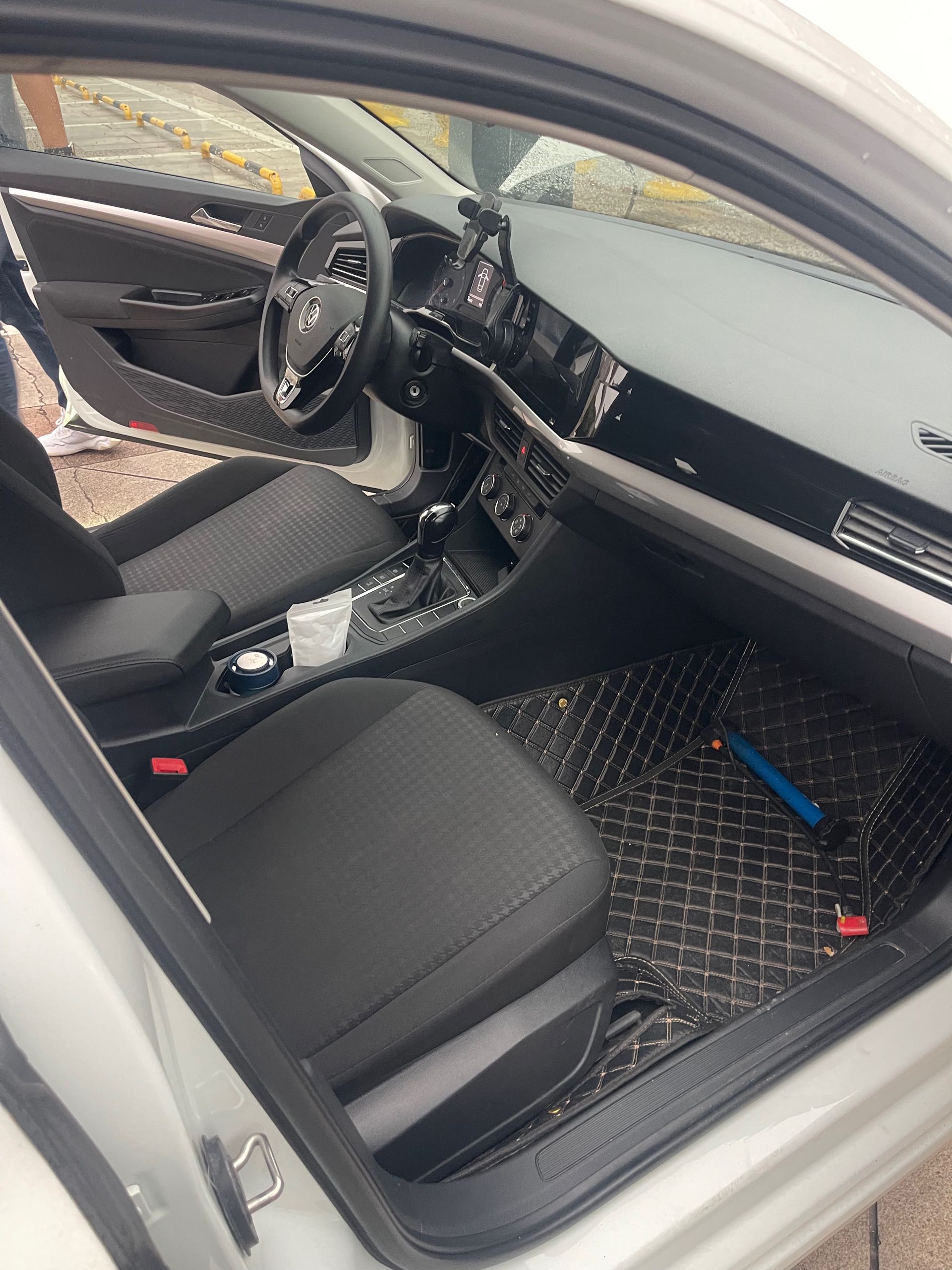 Volkswagen Bora 2021 imagen de coche #6