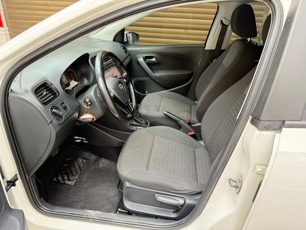 Volkswagen Polo 2016 #8 Volkswagen Polo 2016 car image #8