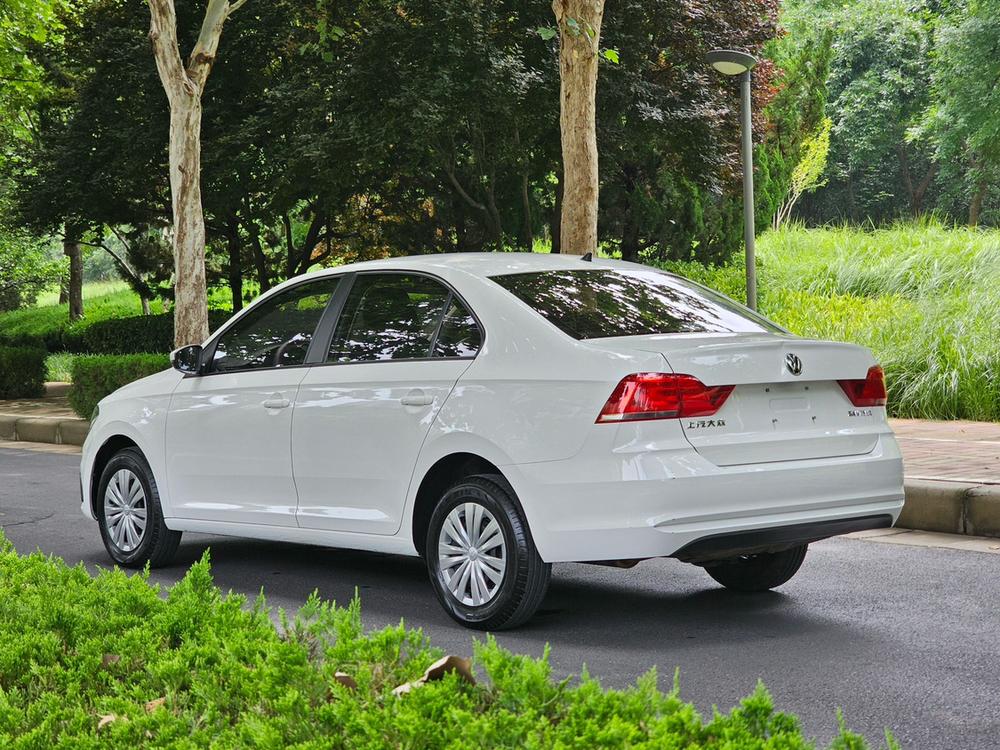 Volkswagen Santana 2021 car image #4