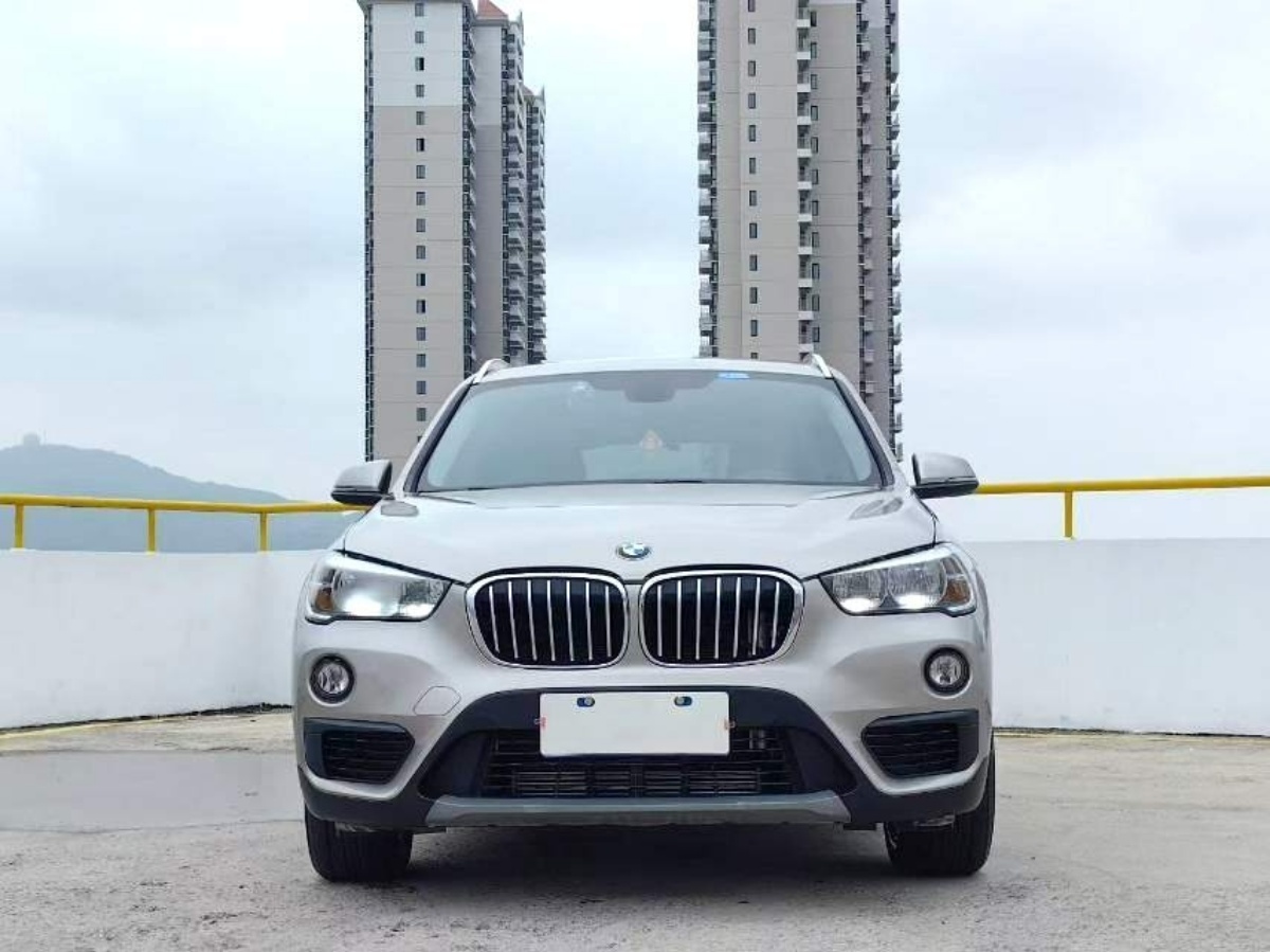 BMW X1 2018 #2 BMW X1 2018 car image #2