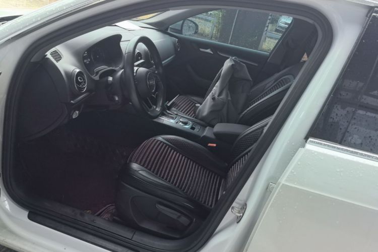 Audi A3 2020 car image #19