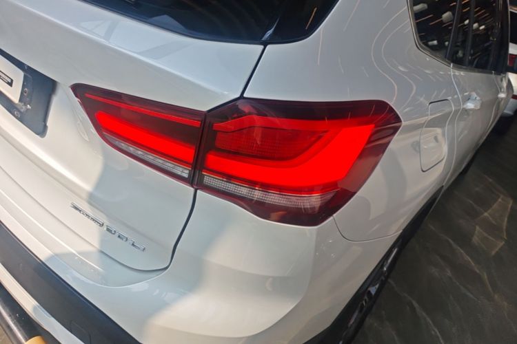 BMW X1 2022 صورة سيارة #8