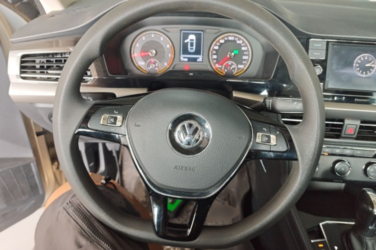 Volkswagen Lavida 2020 #11 Volkswagen Lavida 2020 car image #11