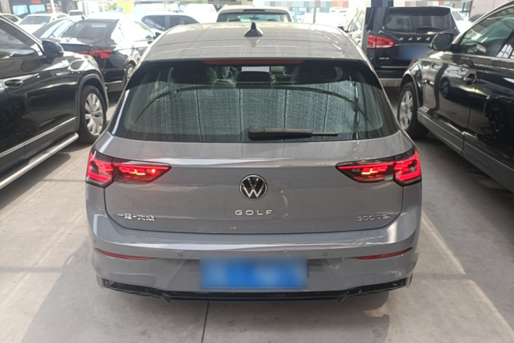 Volkswagen Golf 2026 #6 Volkswagen Golf 2026 car image #6
