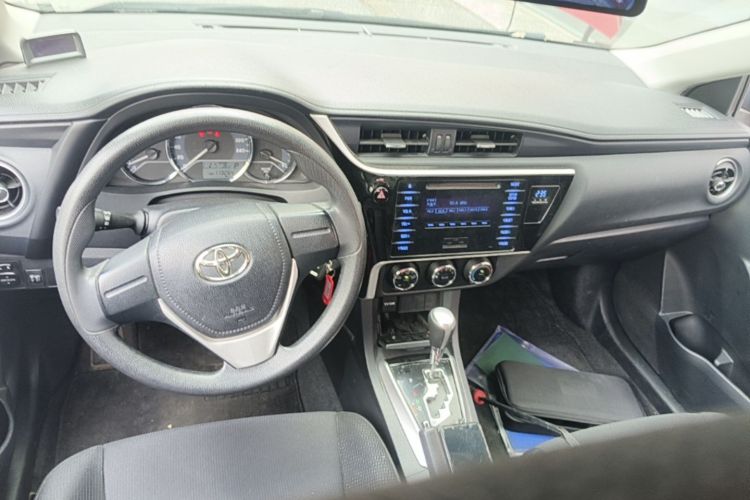 Toyota Corolla 2017 car image #11