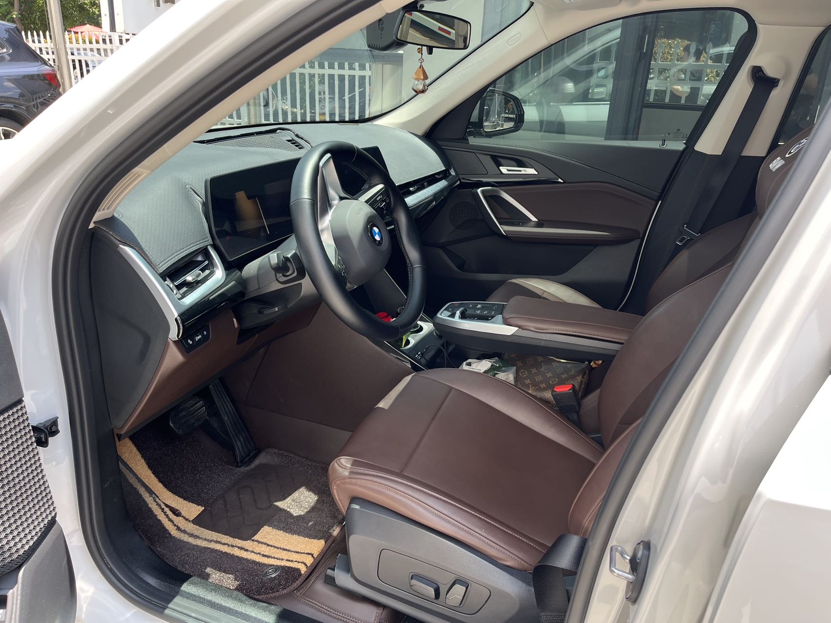 BMW X1 2024 car image #3