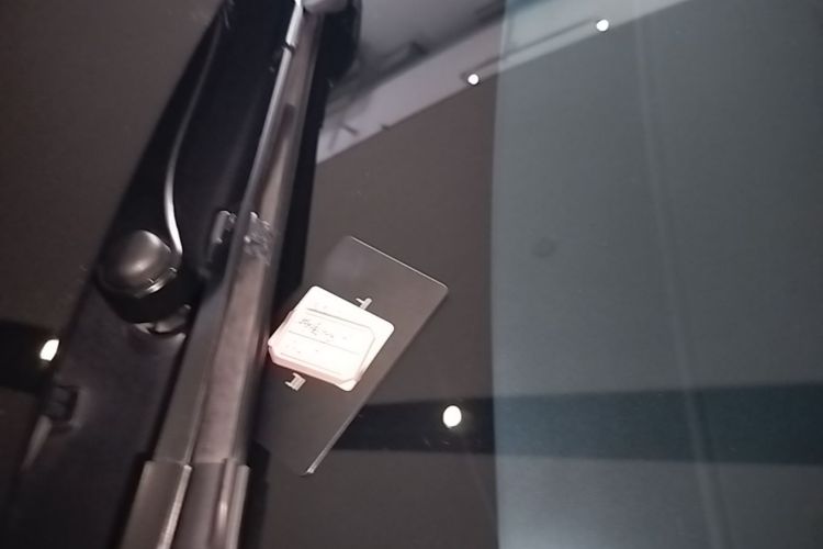 Tesla Model Y 2023 car image #9