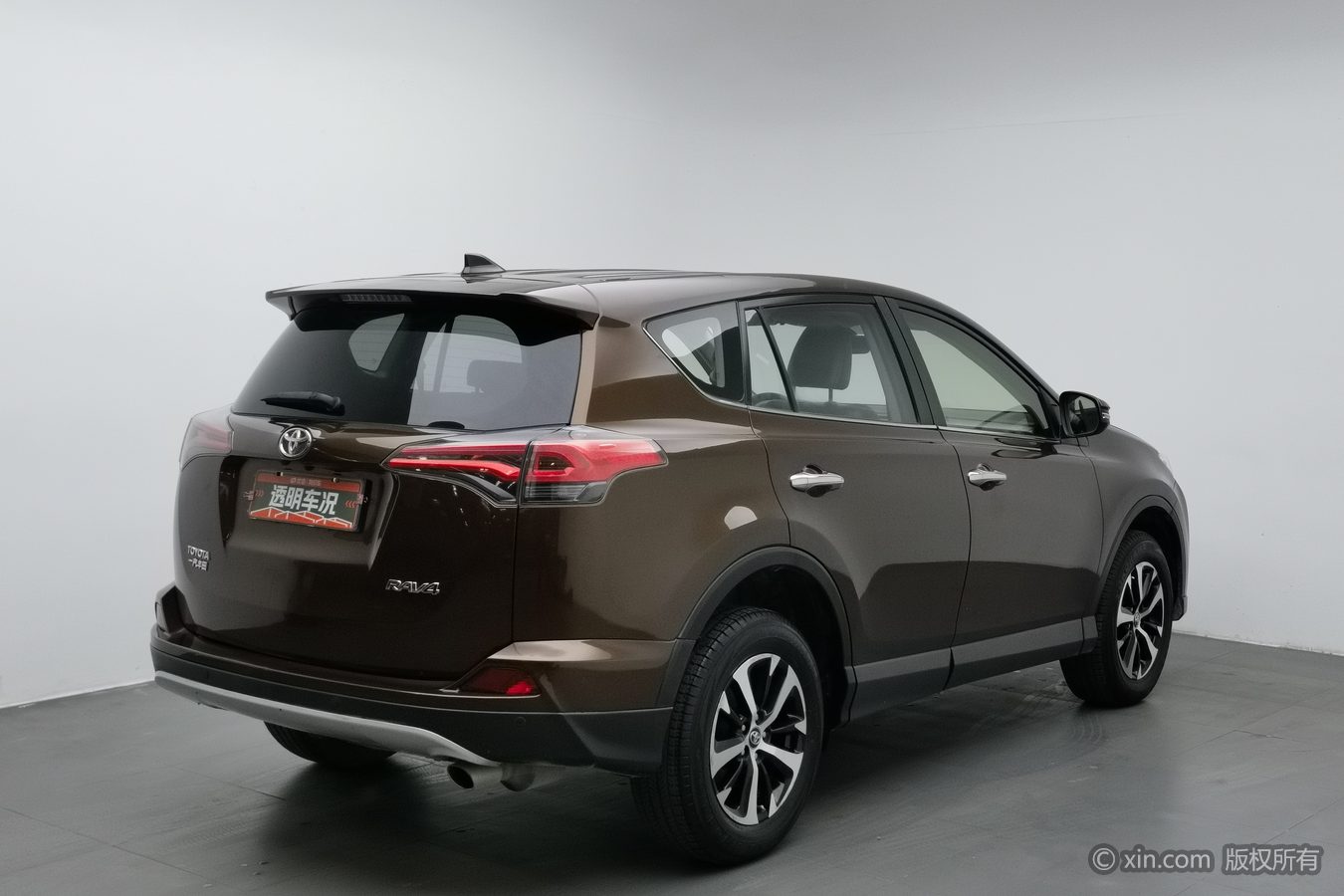 Toyota RAV4 2017 #3 Toyota RAV4 2017 car image #3