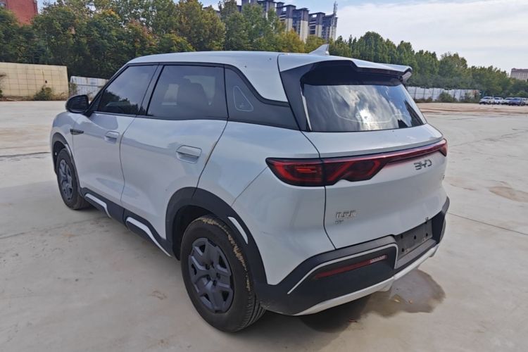 BYD YuanUP 2024 #5 BYD YuanUP 2024 immagine di auto #5
