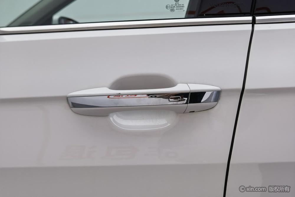 Volkswagen T-Cross 2021 #9 Volkswagen T-Cross 2021 car image #9