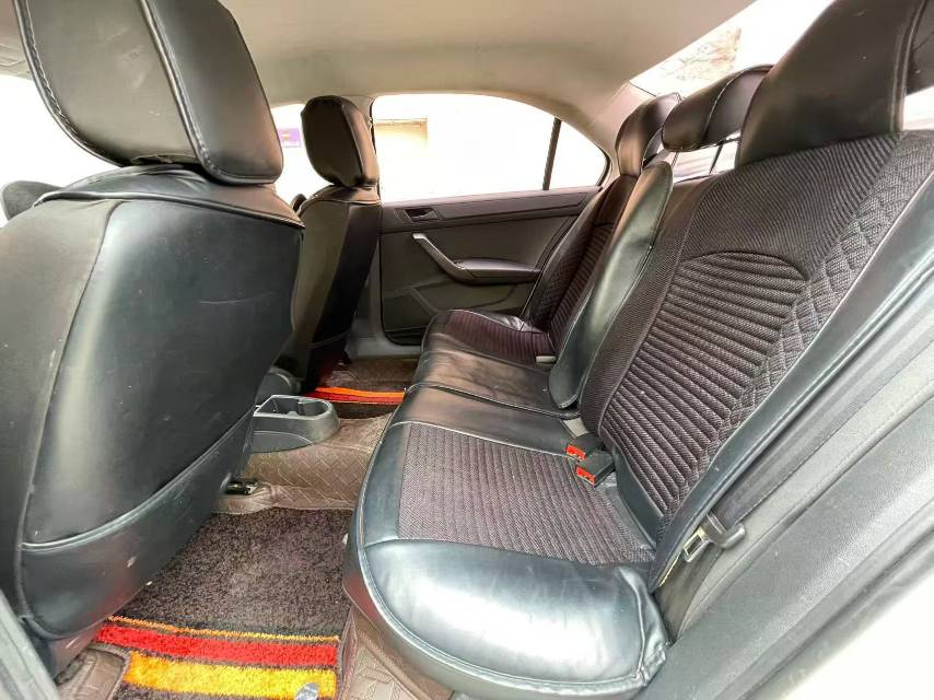 Volkswagen Santana 2018 car image #6