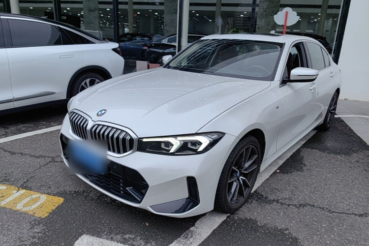 BMW 3 Series 2024 #2 BMW 3 Series 2024 car image #2