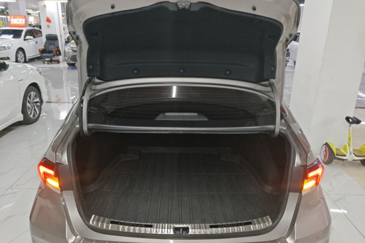 Toyota Corolla 2024 car image #21